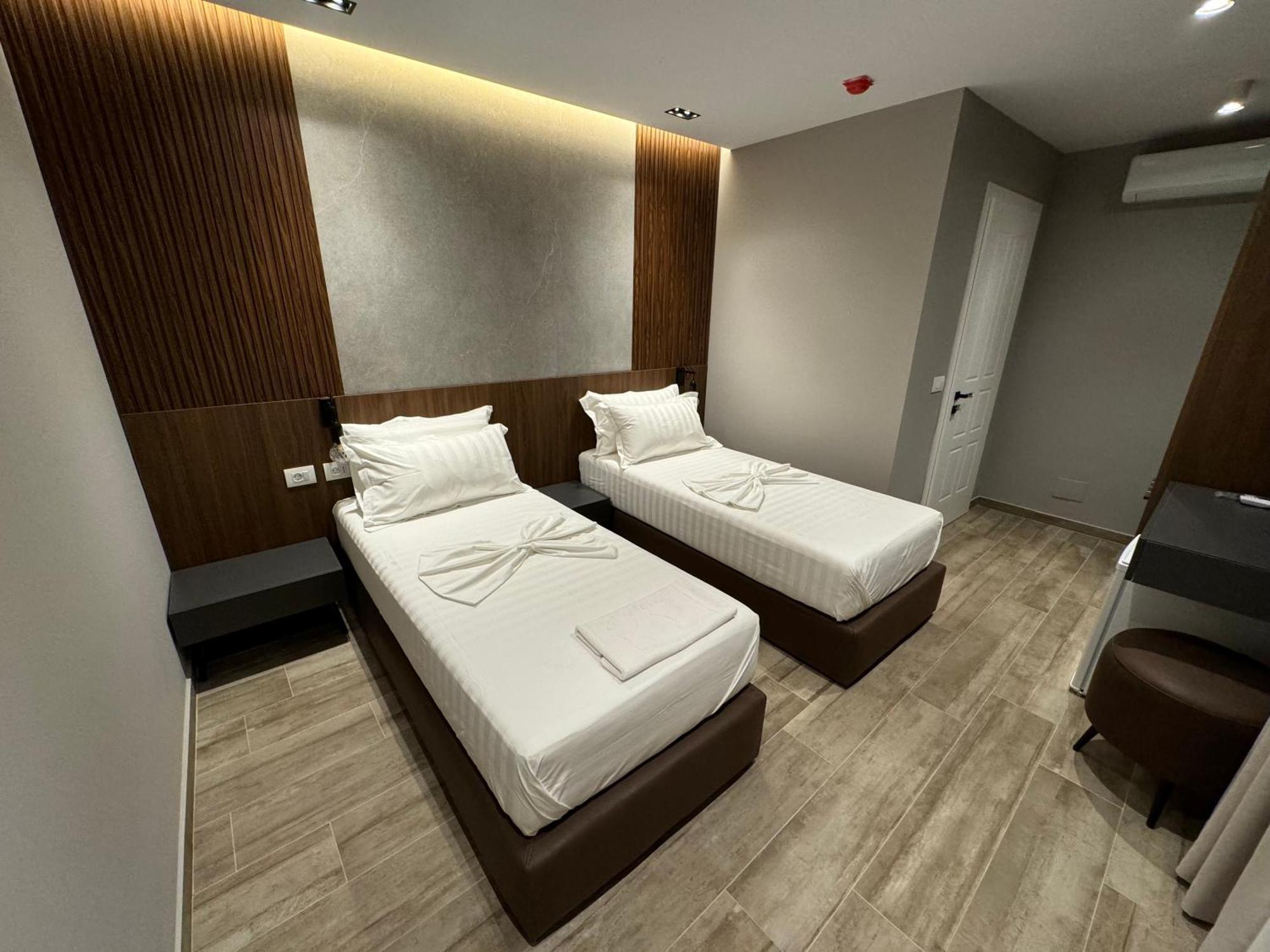 Side Airport Hotel Kruja Kültér fotó